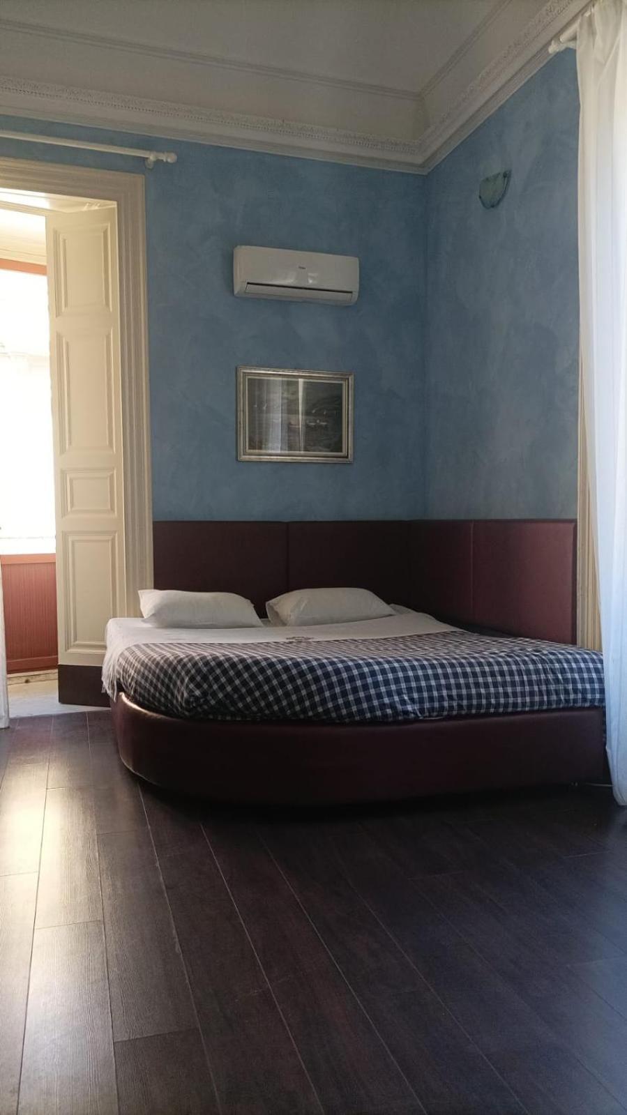 Mandalarose Apartment